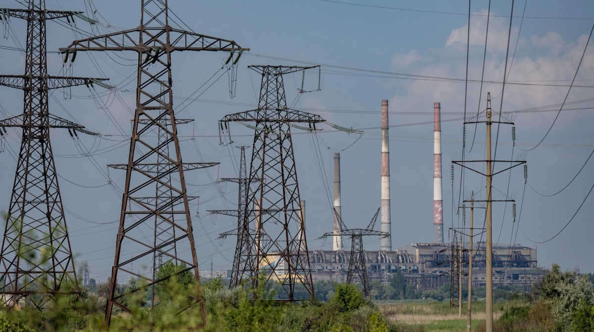 Consumers without electricity in six Ukrainian oblasts due to Russian strikes