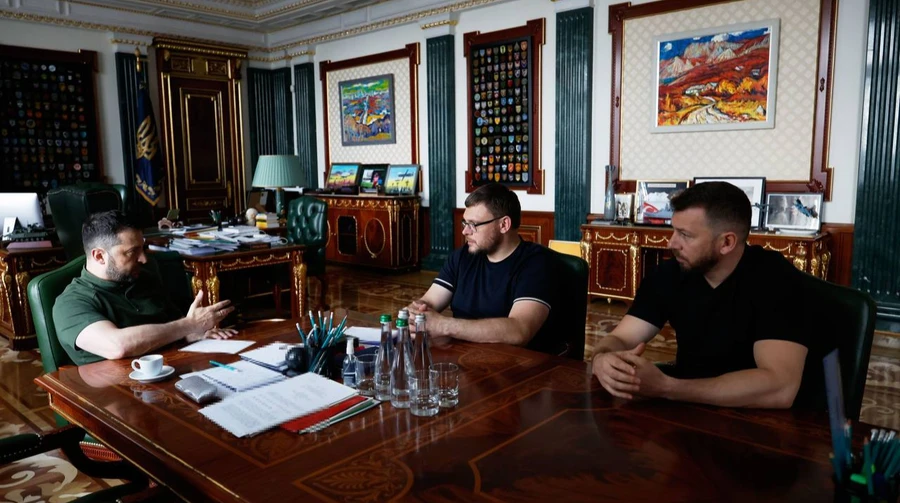 Зеленский заявил, что, кроме Кравченко, также встречался с руководителями НАБУ и САП