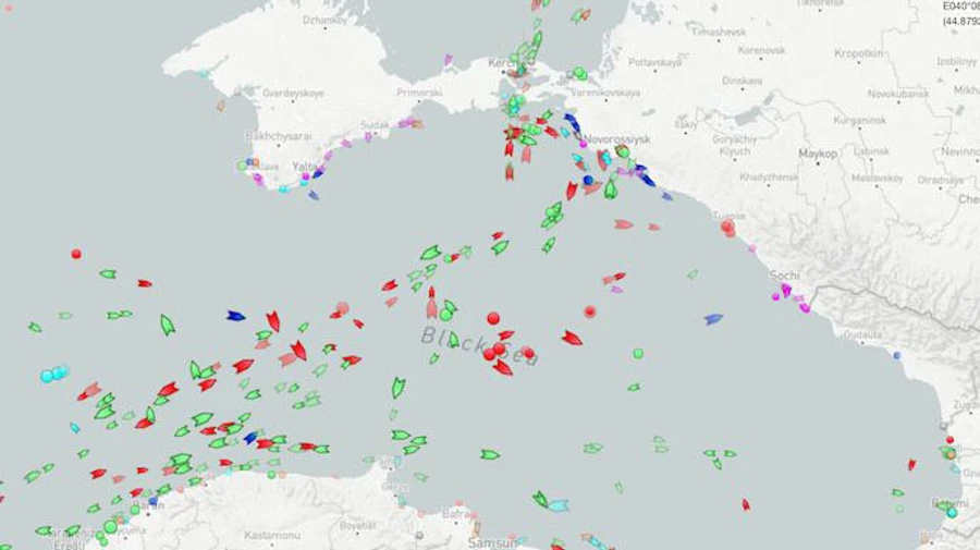 Water areas of Russian Black Sea ports declared zones of military threat by Ukraine