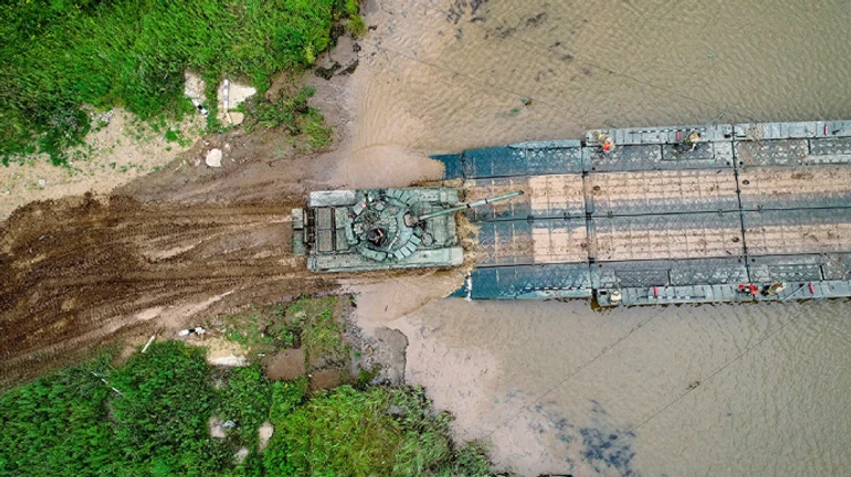 Через Припять в 6 километрах от Украины перебросили понтонный мост – СМИ