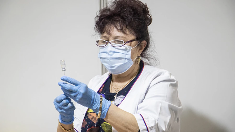 В Украине снова рекорд COVID-прививок – более полумиллиона за неделю