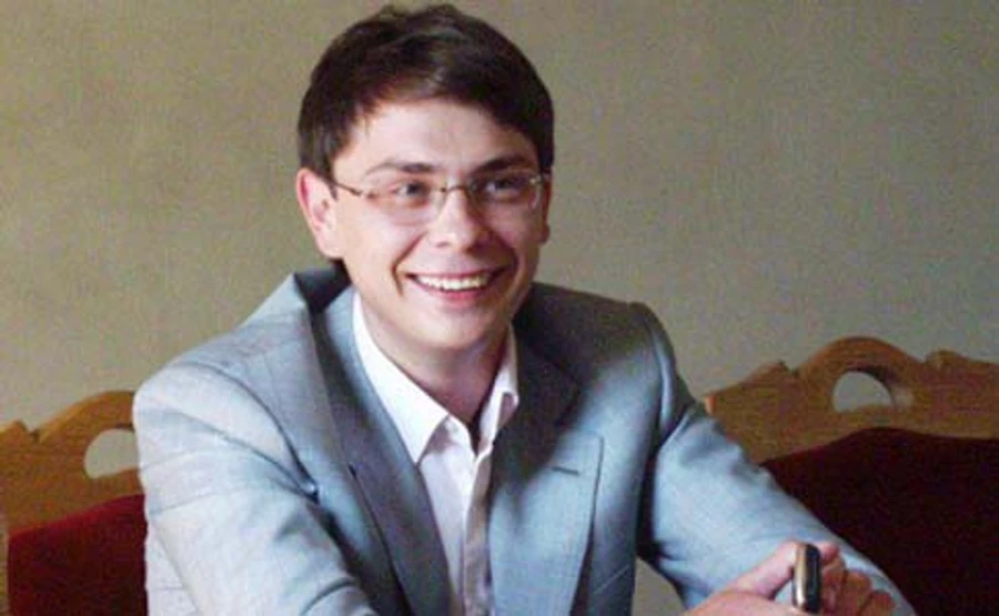 Екс-нардепа Крючкова екстрадували до України і відразу затримали у Борисполі