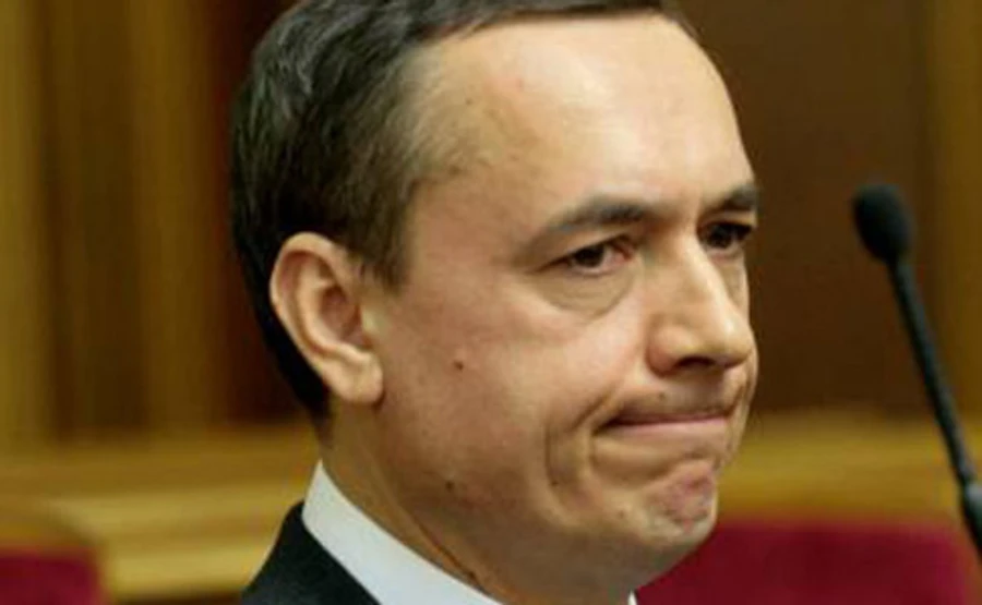 Мартиненка і Огнєвіч позбавили мандатів