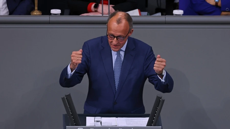 Лидер немецкой оппозиции считает Трампа предсказуемым и увидел в нем возможность для Европы