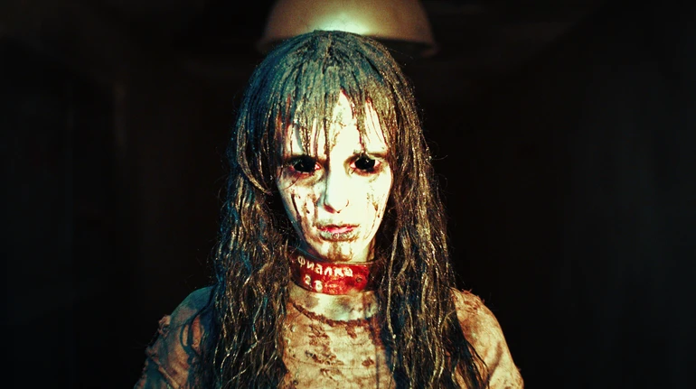 Кров, матюки і убивства зомбі-росіян. Рецензія на фільм Каховський об'єкт