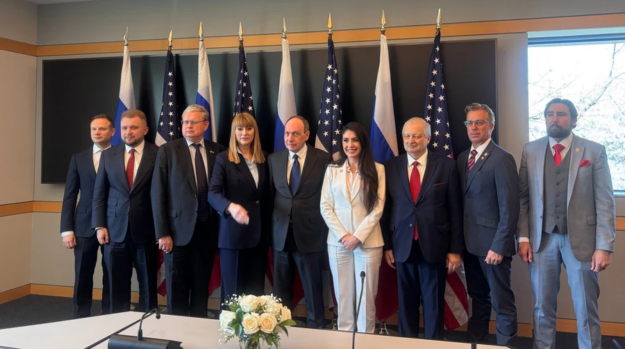 Делегація російських депутатів вперше за багато років приїхала до США