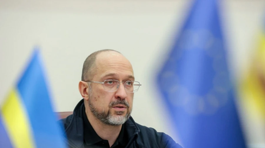 Ракетний удар росіян: Шмигаль заявив про 20 постраждалих та 40 пошкоджених будівель