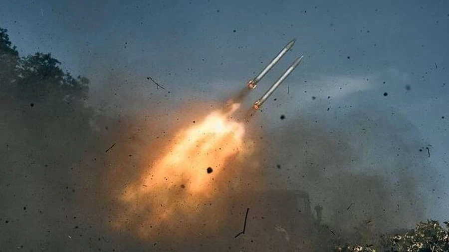 Ukrainian forces killed 420 occupiers and destroyed 6 helicopters and 33 UAVs in a day