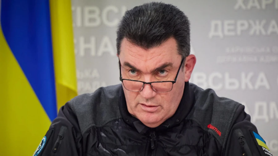 Данілов порадив покидькам із ОПЗЖ тихо піти з Ради, поки їх не винесли