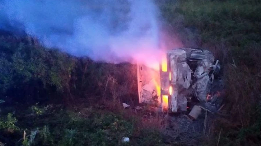 У лобовому зіткненні іномарок на Запоріжжі згоріли троє малолітніх дітей