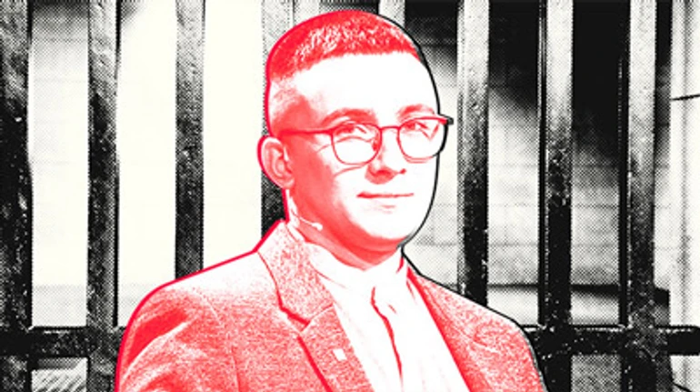 Один патрон на один год. Объясняем, почему суд отменил приговор Стерненку