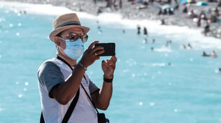 От Грузии до Мальдив: куда будут пускать украинцев без вакцин в 2021 году