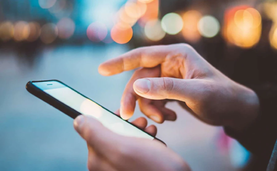 МОЗ розсилатиме українцям СМС про коронавірус