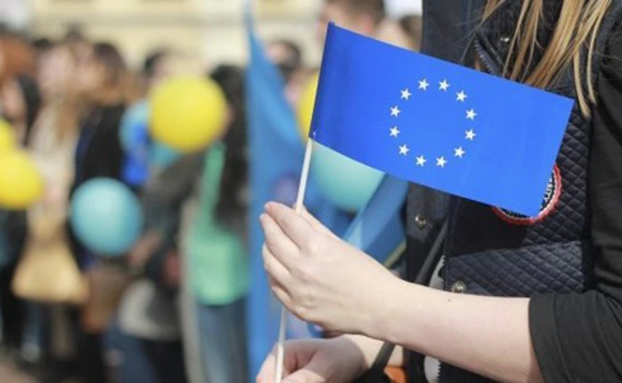 Украина вряд ли получит безвизовый режим до февраля-марта - СМИ