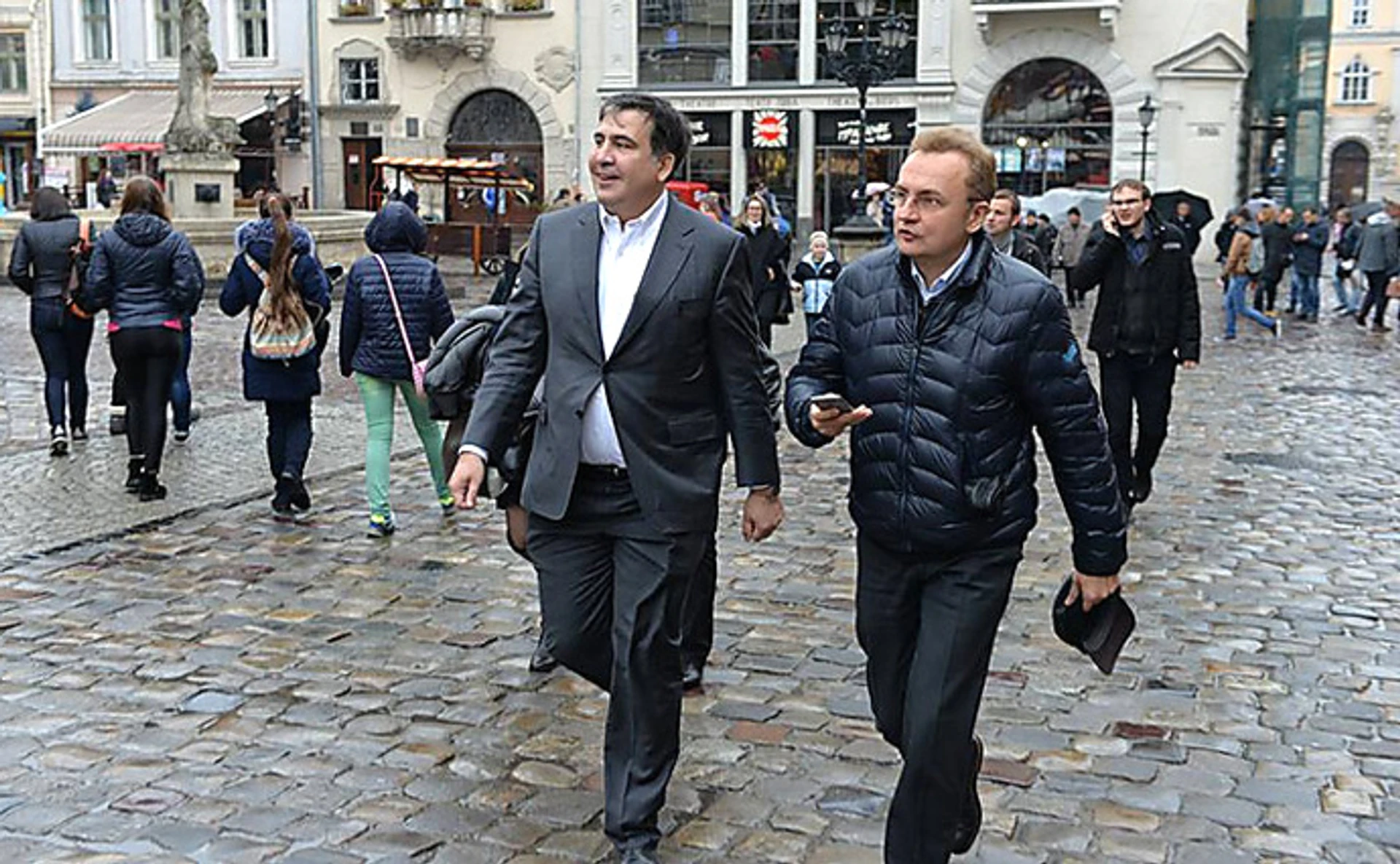 Саакашвили, Тимошенко и Садовой бросают вызов. Удастся ли власти преодолеть кризис