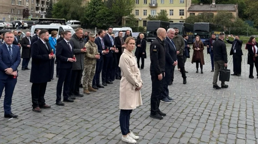 Руководители МИД государств Европы почтили павших украинских воинов во Львове