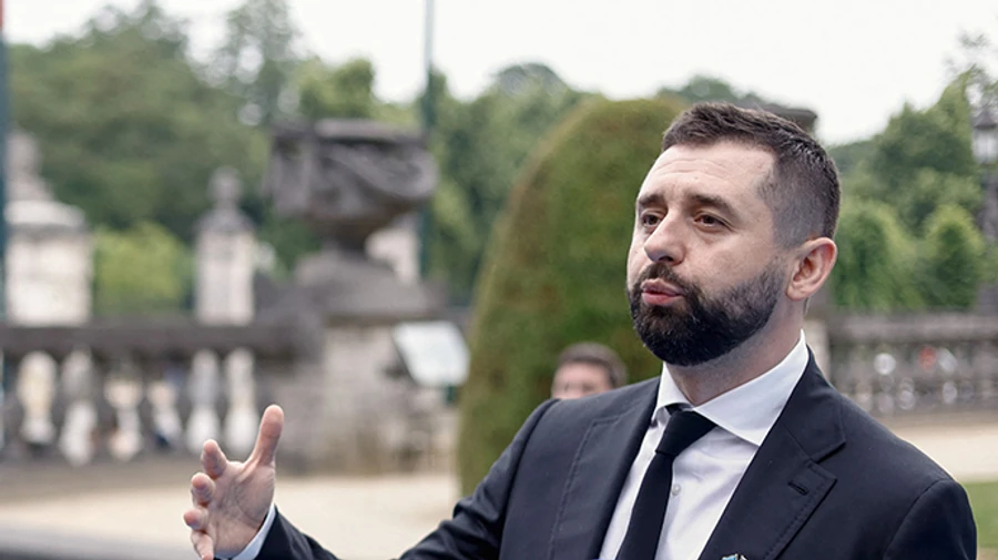 Арахамія попередив регіони щодо закупівель: Барабани не наближають перемогу