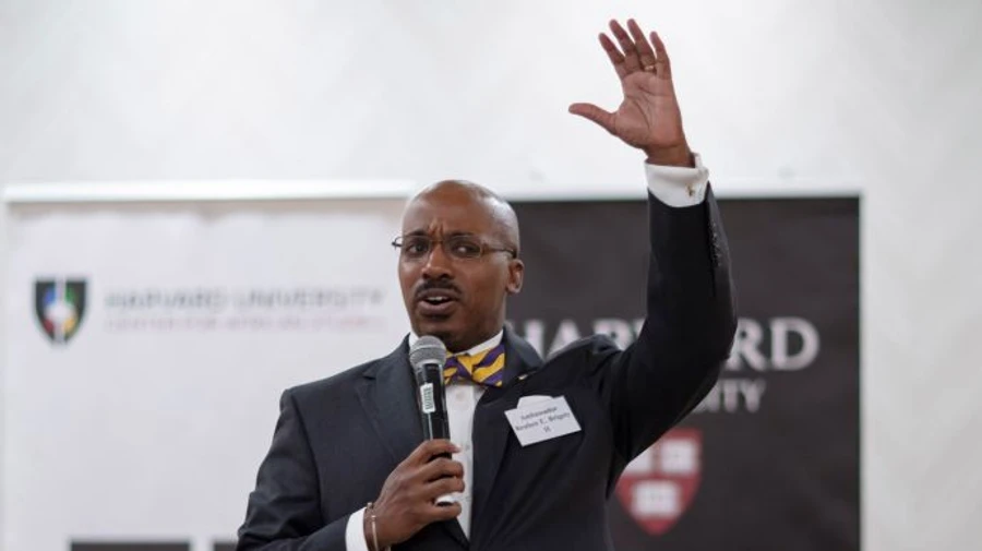 Посол США заявив, що ПАР могла постачати Росії боєприпаси та зброю – там чекають доказів