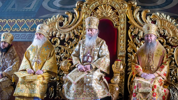 Moscow-linked Church declares that Kyiv monastery churches belong to it until end of war and threatens criminal liability
