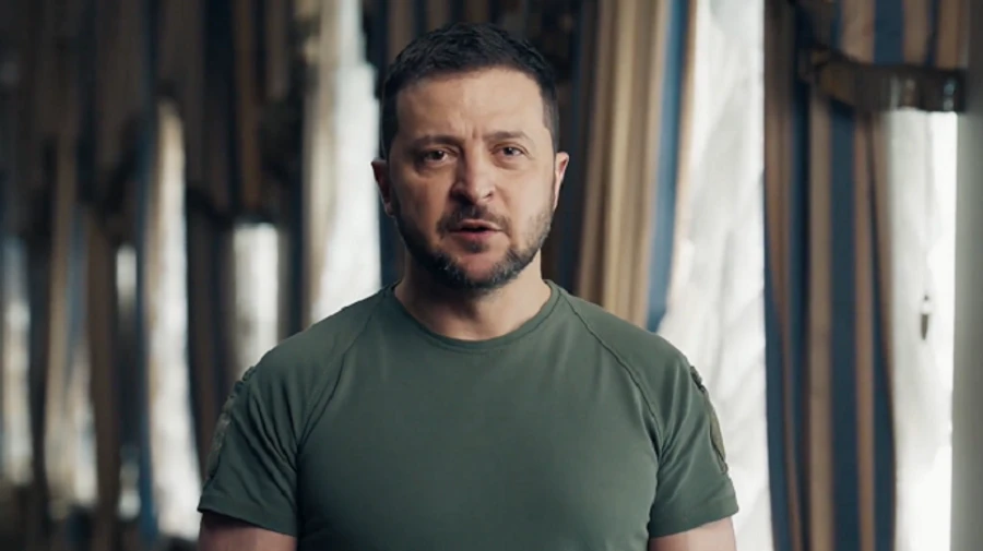 Можемо без світла, але не без волі: Зеленський привітав з Днем Гідності та Свободи