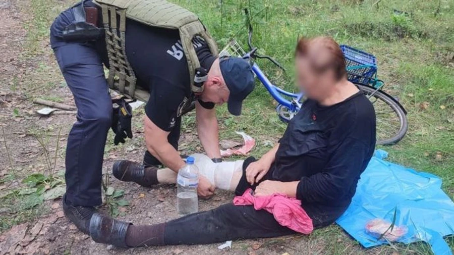 A woman in Chernihiv Oblast who was collecting mushrooms hit a tripwire