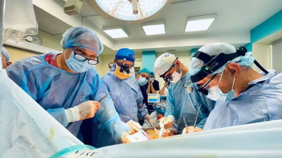 Зеленский подписал закон об оплате трансплантаций и согласии на донорство