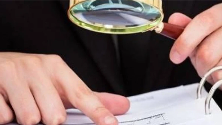 Після моніторингу способу життя у деяких посадовців перевірять декларації