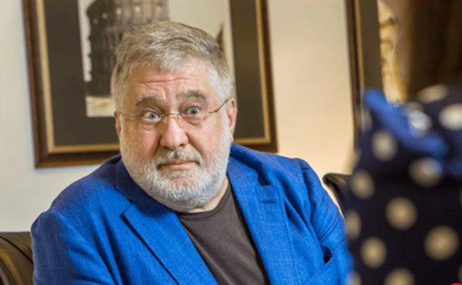 Магія синхронізації: нардепи закидали антиколомойський законопроєкт майже ідентичними правками