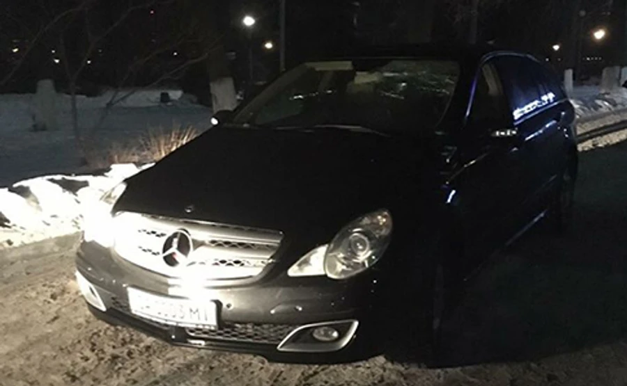 В Черкассах пьяный депутат облсовета устроил драку и сбил людей