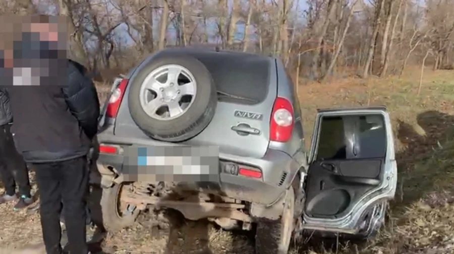 Авто с нарушителями слетело в кювет на границе с Молдовой
