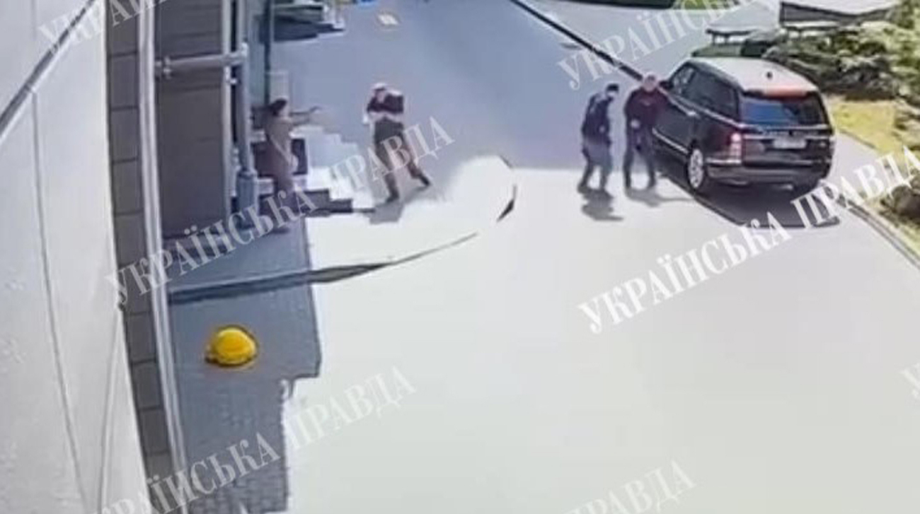 СБУ: Готувати замах на Стерненка допомагав поліцейський