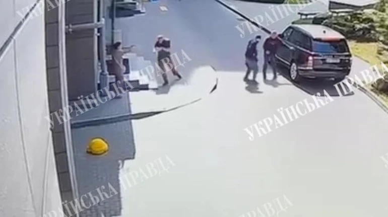 СБУ: Готувати замах на Стерненка допомагав поліцейський