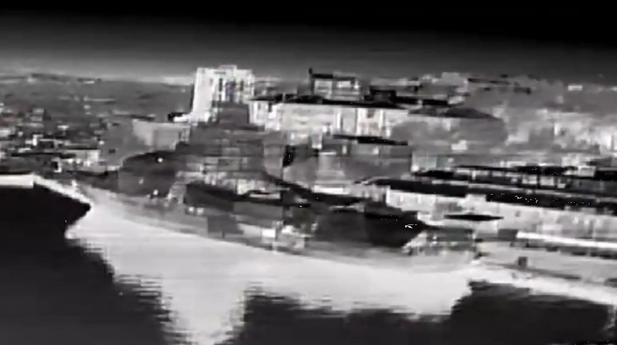 Бійці "Альфи" провели спецоперацію в Криму: знищили три військові кораблі, винищувач і ППО