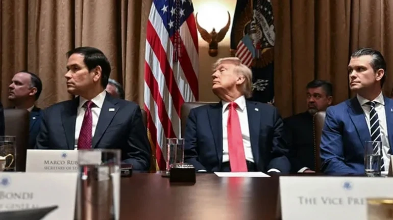 Більшість українців погано ставляться до Трампа і керівництва США – КМІС