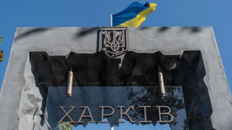 Россияне попали в многоэтажку в Харькове, есть раненые