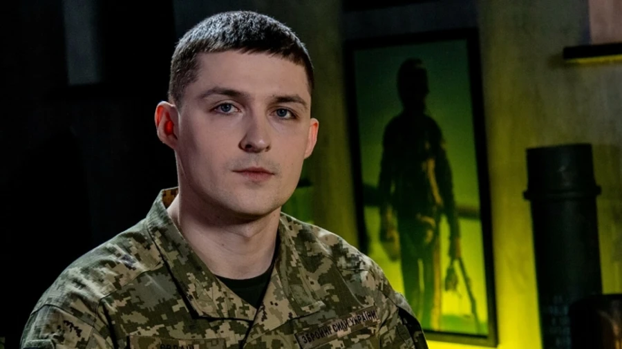 Ukraine's Air Force observing carousel pattern of Russian aircraft dropping bombs on Kharkiv