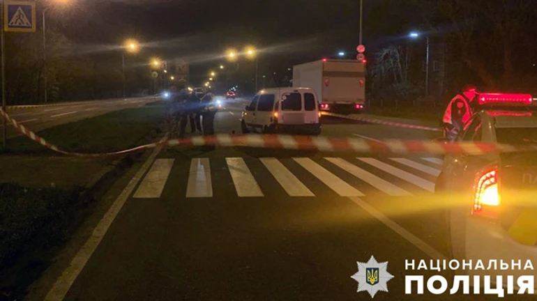 Під Києвом водій наїхав на прикордонницю, яка несла службу на блокпосту