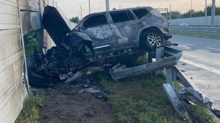 В окупованому Сімферополі вибухнуло авто запорізького гауляйтера – ТГ-канали