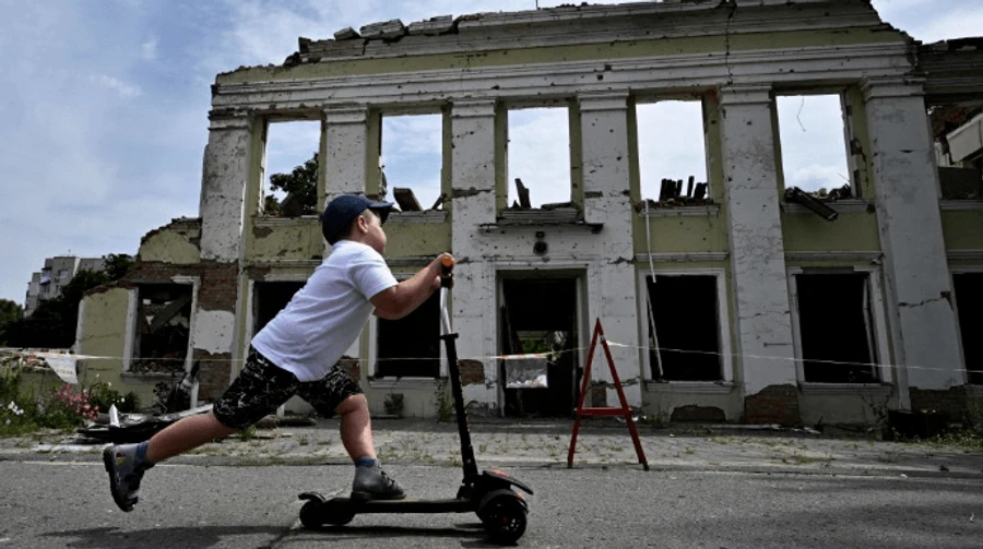 Сумщина: Россияне сбрасывали взрывчатку и били из САУ