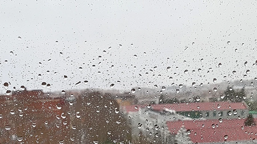 Украину накроют дожди и мокрый снег