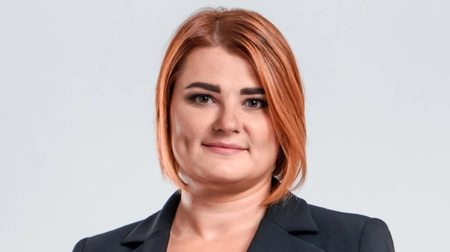 Слуги вирішили вигнати з фракції нардепку, яка не підтримала закон про олігархів