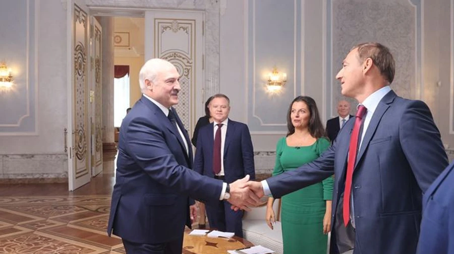 Лукашенко заявив про невідому частину перехопленої бесіди про Навального - ЗМІ РФ