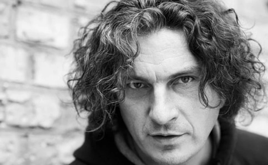 Рада просит Зеленского присвоить Кузьме Скрябину звание народного артиста