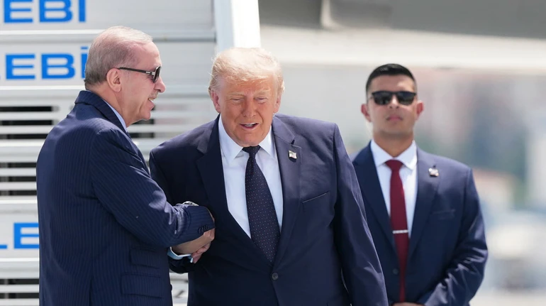 Подарунок для Ердогана. Чи може Трамп забути про російські С-400 і зняти санкції з Туреччини