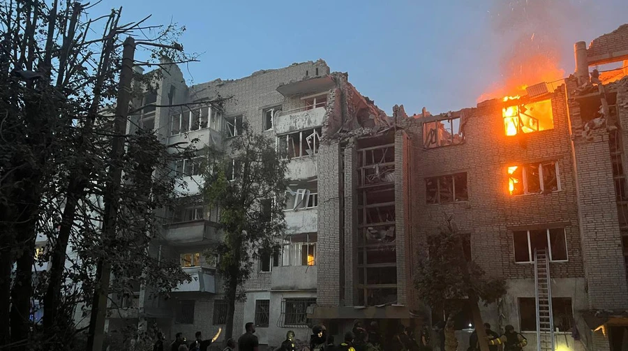 У Львові через ракетну атаку пошкоджені житлові будинки: є постраждалі