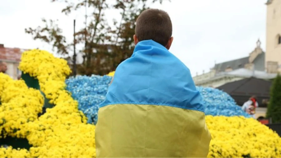 Частка українців, які вважають, що країна рухається правильно, зменшилася до 40% – КМІС