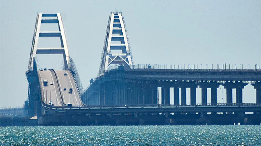 Окупанти заявили, що біля Криму нібито збили 8 БПЛА 