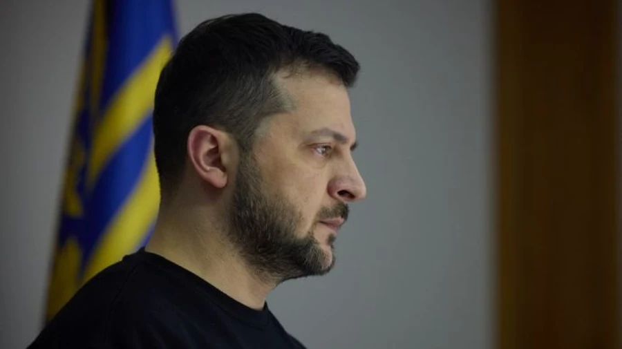 Зеленський журналістам: Об'єднайтеся, нагадайте людям, що вони на війні