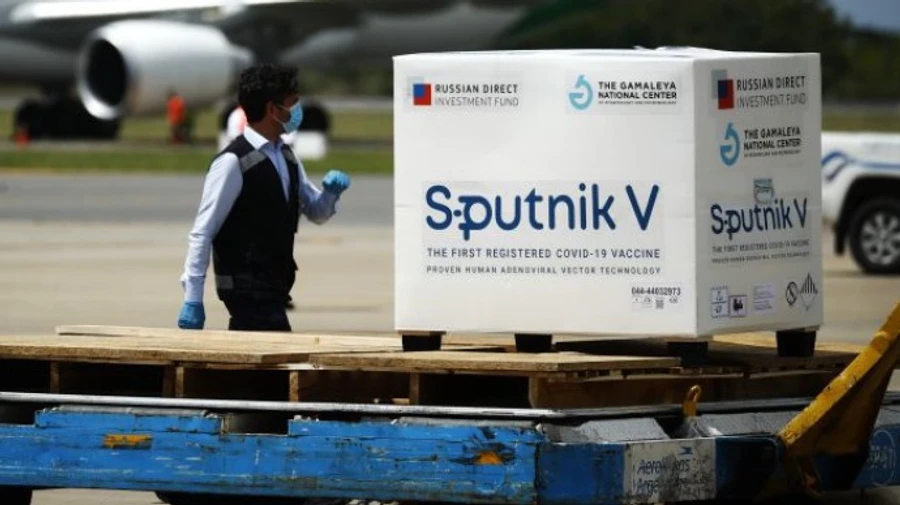Росіяни намагаються роздати Спутник бідним країнам через COVAX