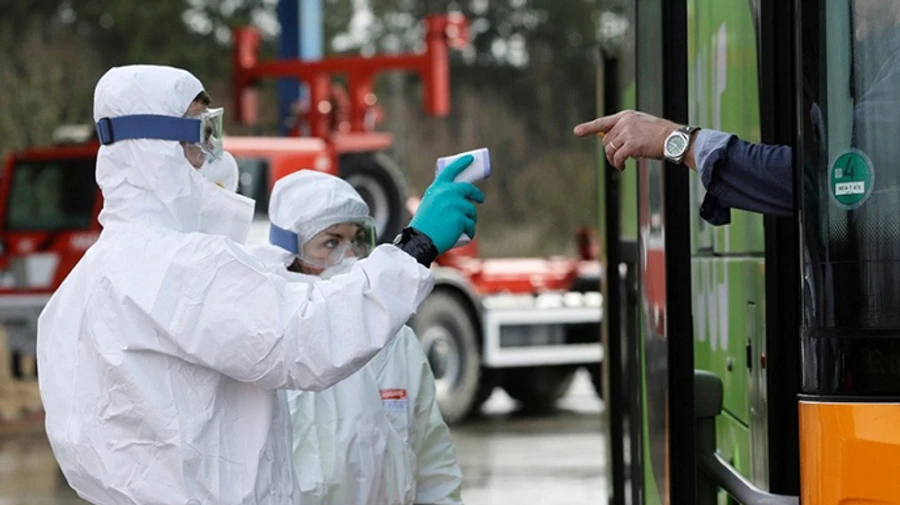 В Чехии наименьшее число случаев коронавируса за неделю, строгие ограничения продолжаются